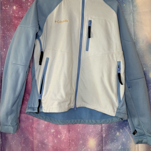 Woman’s Columbia jacket - Picture 1 of 3